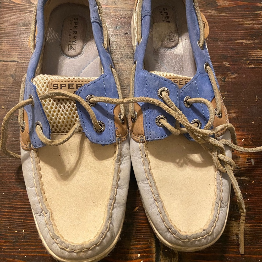 Sperry women’s Blue and Tan Boat Shoes